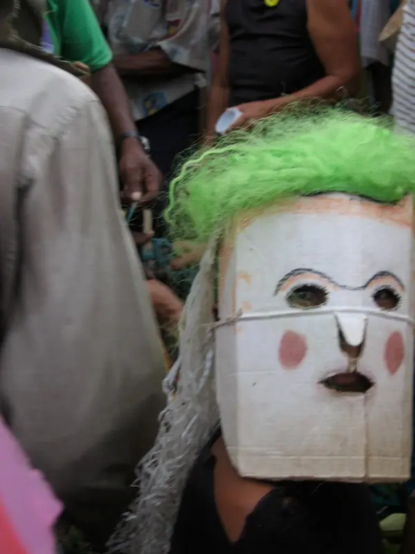 Mascarado na matança do boi-bumbá Ouro Fino, de Ourém, em 2004