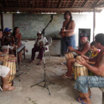 Allan Carvalho e grupo musical ensaiando em Ourém